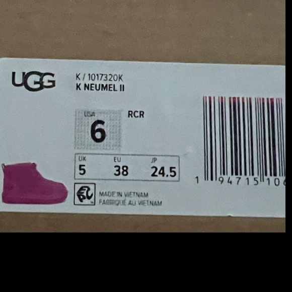 UGG® Kids' Neumel II Water Resistant Chukka Boot - Picture 12 of 14